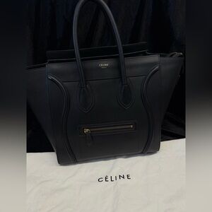 Celine Luggage Bag smooth Black calfskin leather handbag tote.
